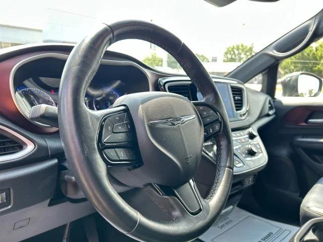 2020 Chrysler Pacifica 35th Anniversary Touring L