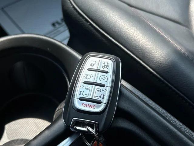 2020 Chrysler Pacifica 35th Anniversary Touring L