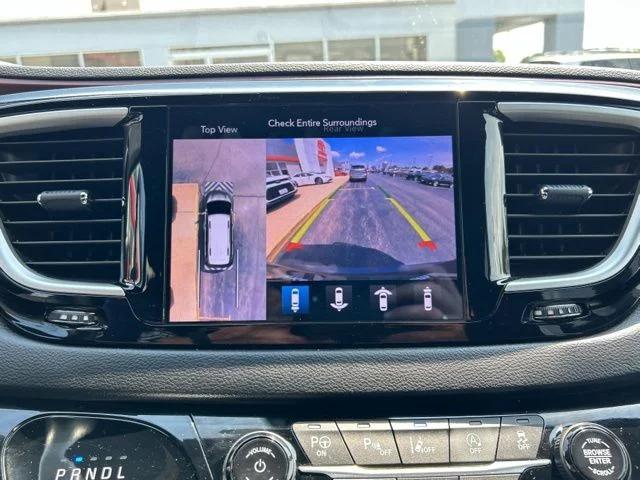 2020 Chrysler Pacifica 35th Anniversary Touring L