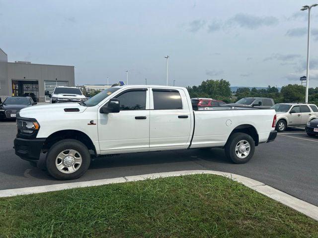 2024 RAM 3500 Tradesman Crew Cab 4x4 8 Box 2024 RAM 3500 Tradesman Crew Cab 4x4 8 Box