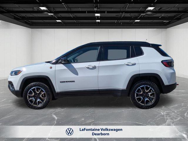 2025 Jeep Compass Trailhawk 4x4
