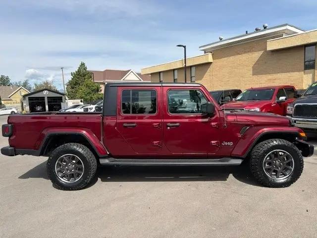 2022 Jeep Gladiator Overland