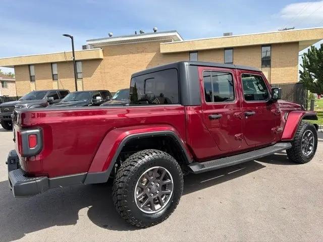 2022 Jeep Gladiator Overland