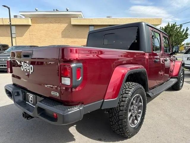 2022 Jeep Gladiator Overland