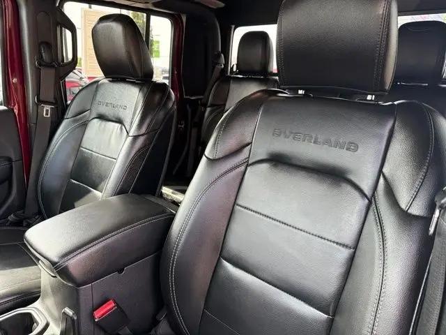 2022 Jeep Gladiator Overland