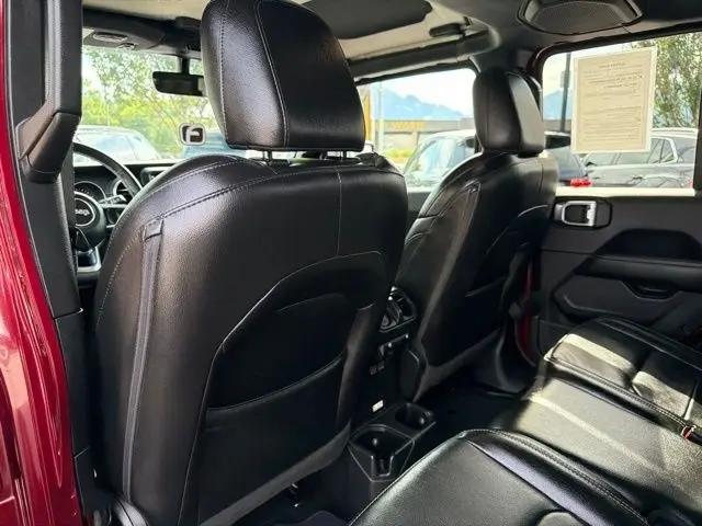 2022 Jeep Gladiator Overland