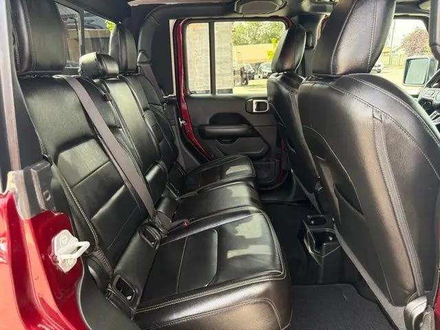2022 Jeep Gladiator Overland
