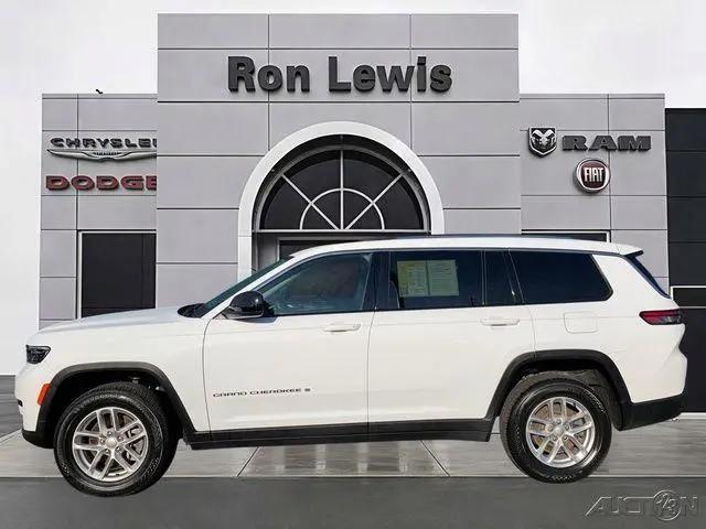 2022 Jeep Grand Cherokee L Laredo 4x4 for sale in Cranberry Township, PA
