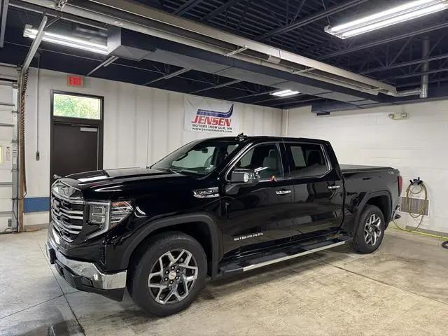 2023 GMC Sierra 1500 4WD Crew Cab Short Box SLT for sale in New Ulm, MN