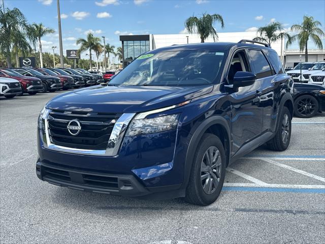 2025 Nissan Pathfinder SV FWD