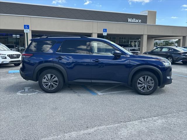 2025 Nissan Pathfinder SV FWD