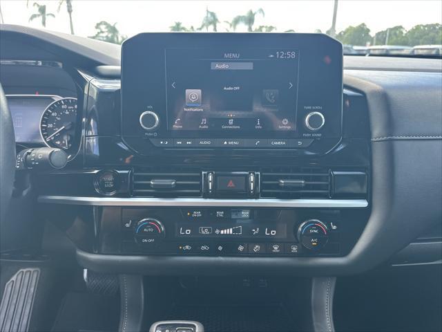 2025 Nissan Pathfinder SV FWD