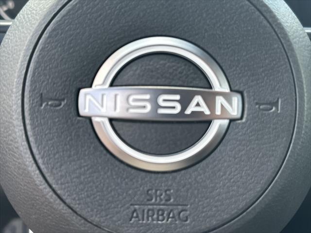 2025 Nissan Pathfinder SV FWD