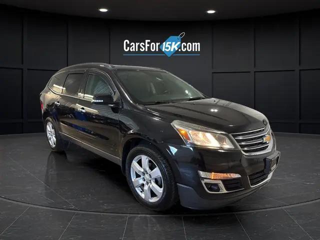 2017 Chevrolet Traverse LT for sale in Plymouth, WI