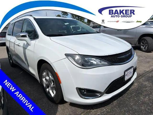 2020 Chrysler Pacifica Limited for sale in Cadillac, MI