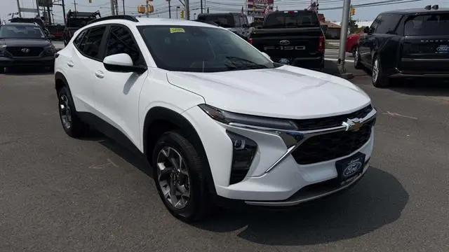 2024 Chevrolet Trax FWD LT for sale in Jersey City, NJ