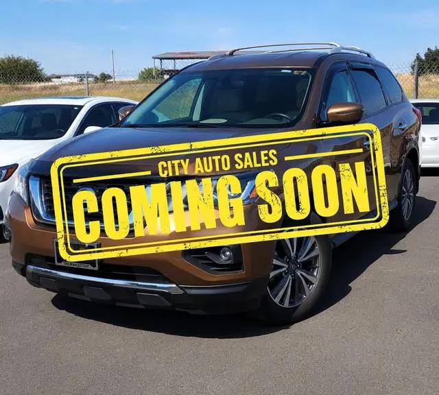 2017 Nissan Pathfinder S for sale in Hermiston, OR