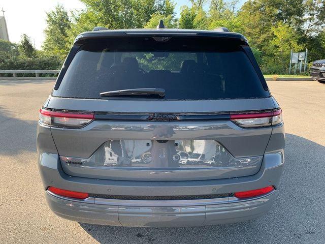 2027 Jeep Grand Cherokee Limited Reserve 2027 Jeep Grand Cherokee Limited Reserve