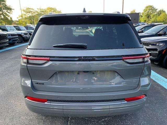 2027 Jeep Grand Cherokee Limited Reserve 2027 Jeep Grand Cherokee Limited Reserve