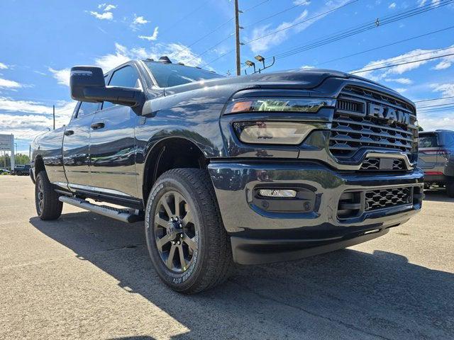 2027 RAM Ram 2500 RAM 2500 BLACK EXPRESS CREW CAB 4X4 8 BOX 2027 RAM Ram 2500 RAM 2500 BLACK EXPRESS CREW CAB 4X4 8 BOX