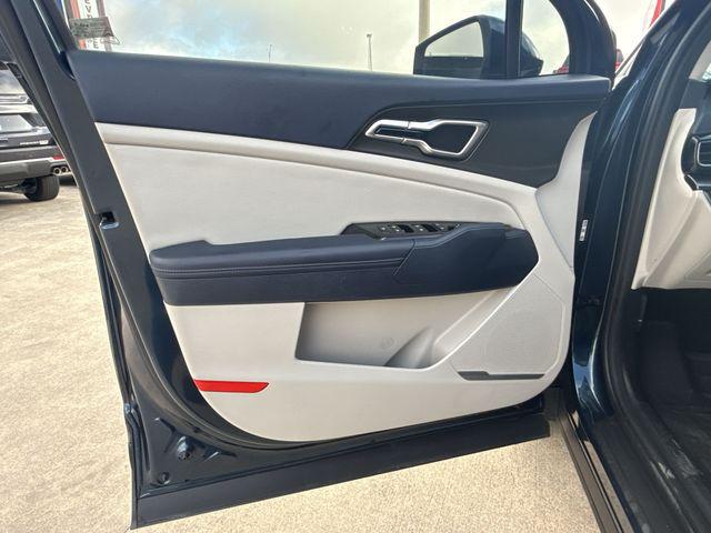 2025 Kia Sportage EX Hybrid - Photo 23