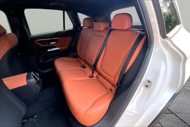2027 Mercedes-Benz GLC GLC 300