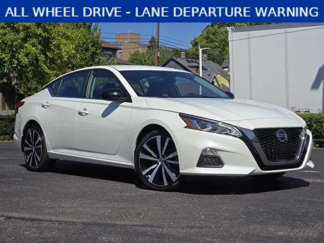 2021 Nissan Altima SR Intelligent AWD for sale in Dayton, OH