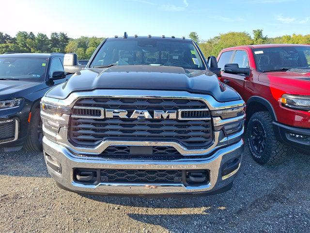 2027 RAM Ram 3500 RAM 3500 TRADESMAN CREW CAB 4X4 8 BOX 2027 RAM Ram 3500 RAM 3500 TRADESMAN CREW CAB 4X4 8 BOX