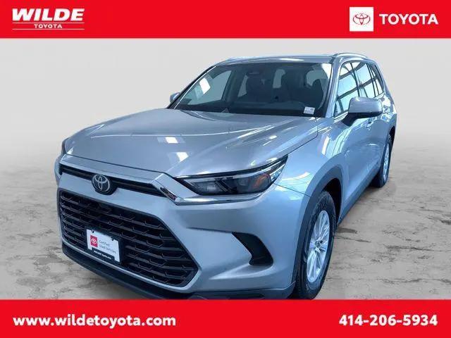 2025 Toyota Grand Highlander XLE for sale in West Allis, WI