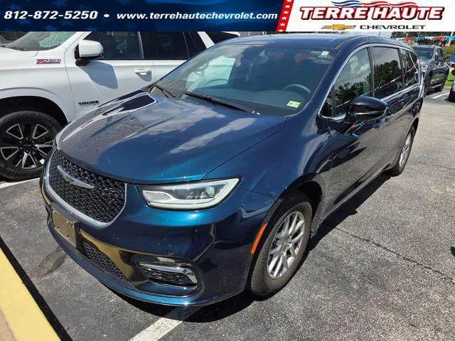 2025 Chrysler Pacifica Select for sale in Terre Haute, IN