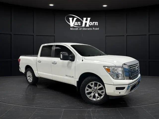 2021 Nissan Titan Crew Cab SV 4x4 for sale in Stevens Point, WI