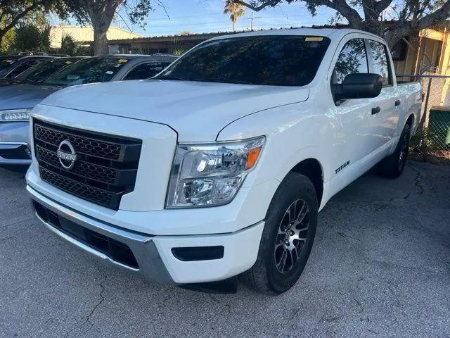 2023 Nissan Titan Crew Cab SV 4x2 for sale in Naples, FL