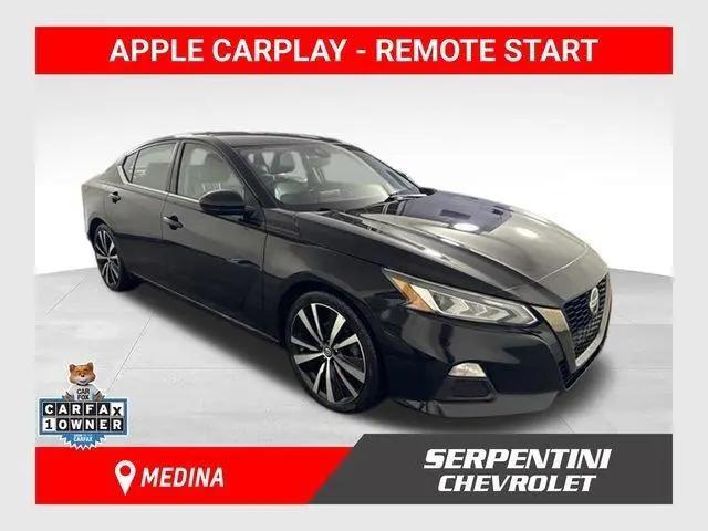 2022 Nissan Altima SR FWD for sale in Medina, OH