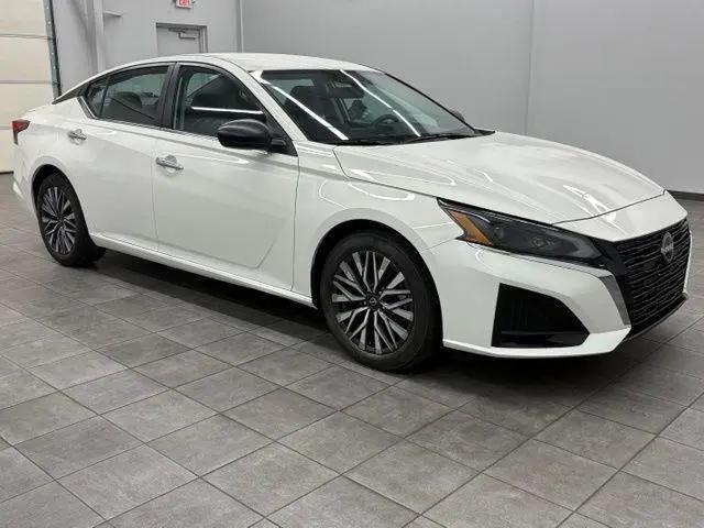 2025 Nissan Altima SV FWD for sale in Murray, KY