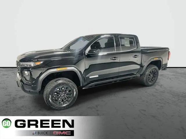 2026 GMC Canyon Elevation, 4WD for sale in Davenport, IA