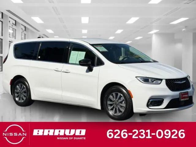 2024 Chrysler Pacifica Hybrid Select for sale in Duarte, CA