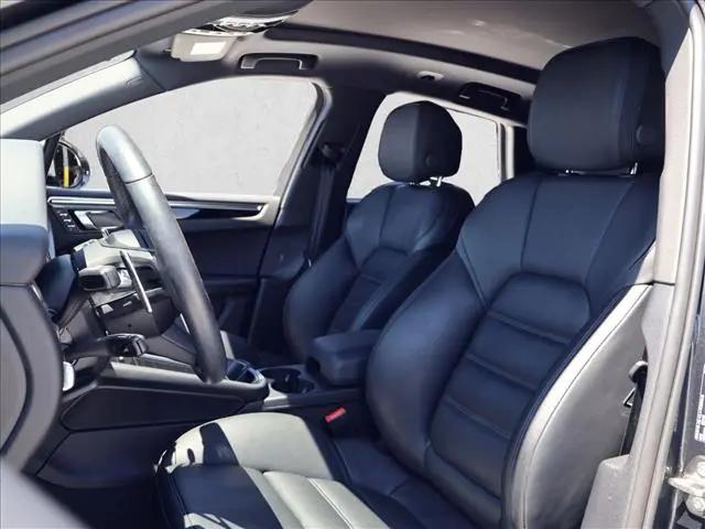 2026 Porsche Macan T