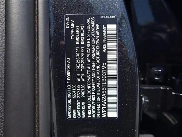 2026 Porsche Macan T