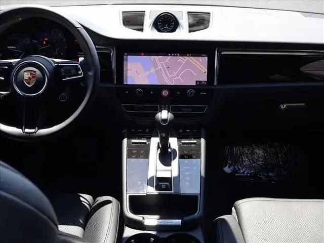 2026 Porsche Macan T