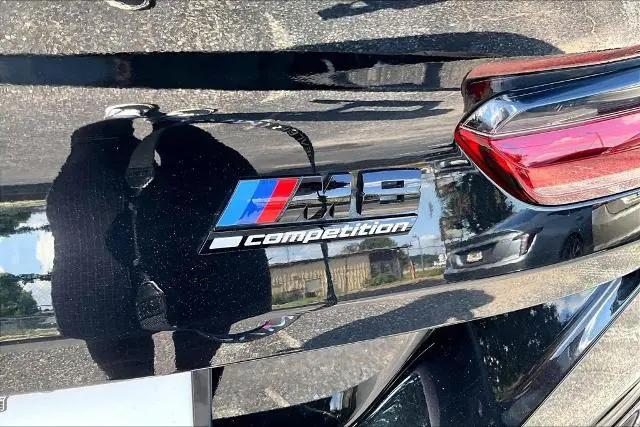 2021 BMW M8 Standard