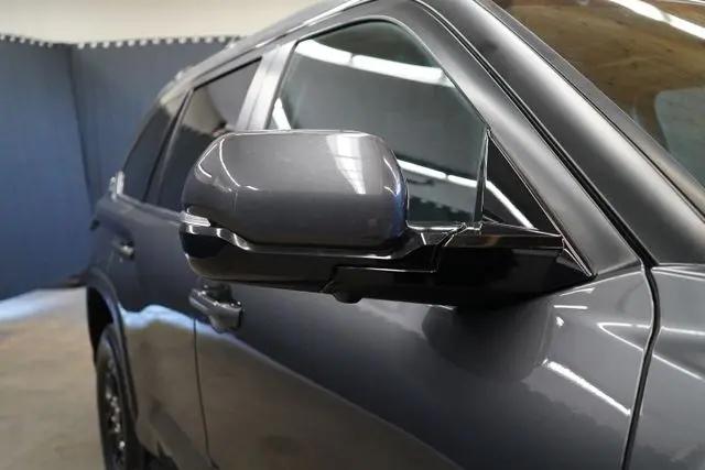 2024 Toyota Sequoia SR5