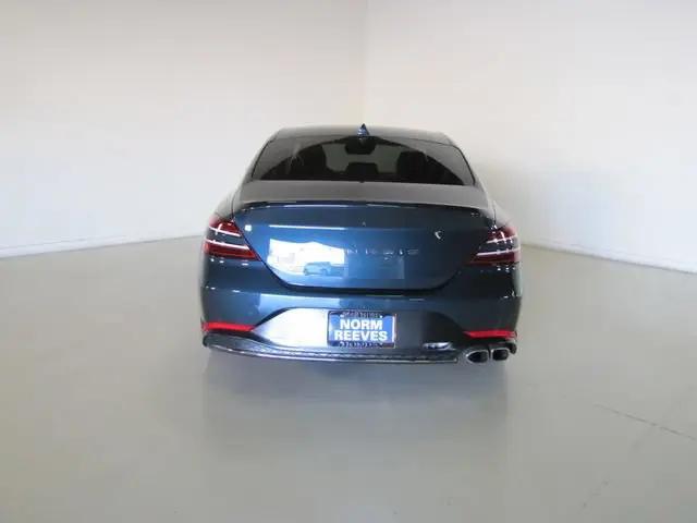 2023 Genesis G70 2.0T RWD