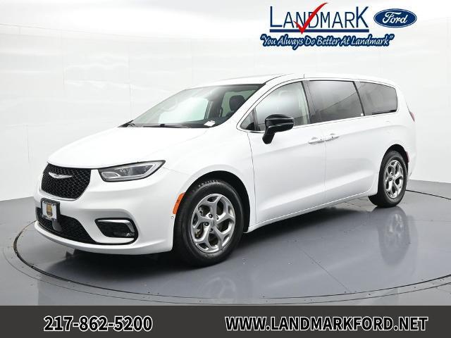 2024 Chrysler Pacifica Limited for sale in Springfield, IL