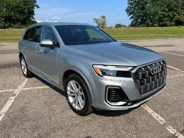 2025 Audi Q7 Premium Plus 55 TFSI quattro Tiptronic for sale in Stamford, CT
