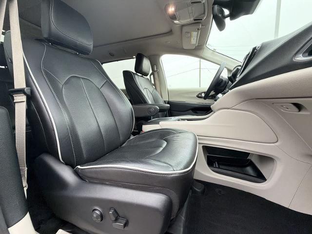 2021 Chrysler Pacifica Limited AWD
