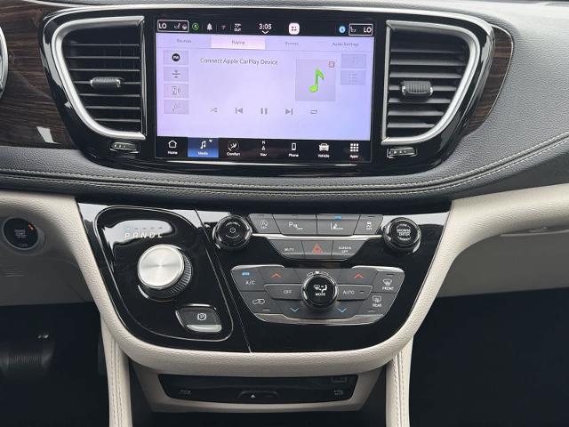 2021 Chrysler Pacifica Limited AWD