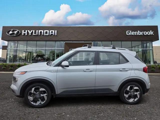 2022 Hyundai Venue SEL for sale in Fort Wayne, IN