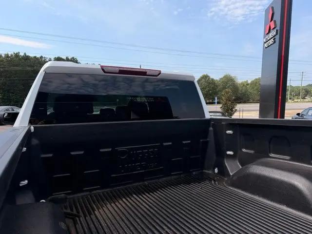 2026 GMC Sierra 1500 Crew Cab, Short Bed, SLT, RWD