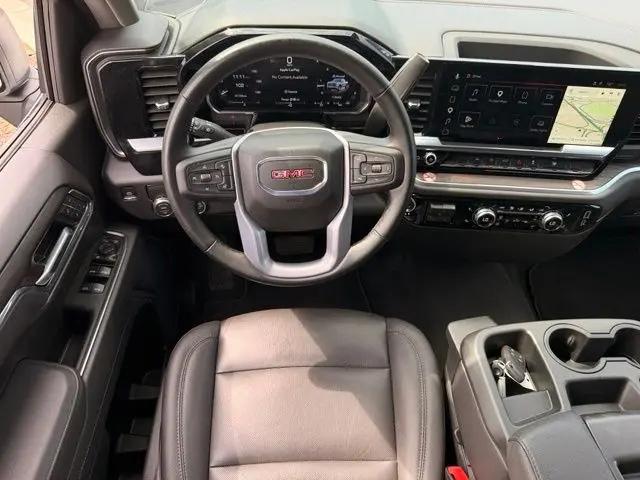 2026 GMC Sierra 1500 Crew Cab, Short Bed, SLT, RWD