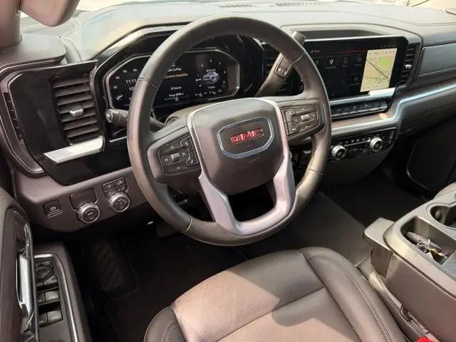 2026 GMC Sierra 1500 Crew Cab, Short Bed, SLT, RWD